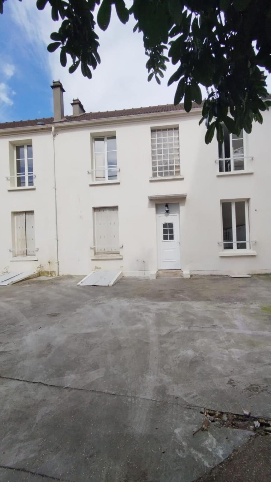 Hostel Tony House Bondy Exterior foto